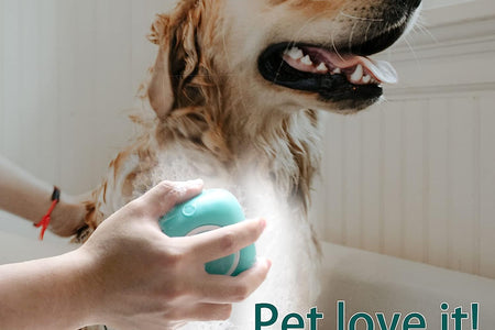 Pet Bath Brush Dog Baths Brush Shampoo Dispenser Soft Silicone Dog Bathing Brushes Dogs Shampoo Brushes Scrubbers for Cats and Dogs Shower Brush Grooming (Blue)